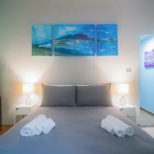 Bed & Breakfast Mada, Naples